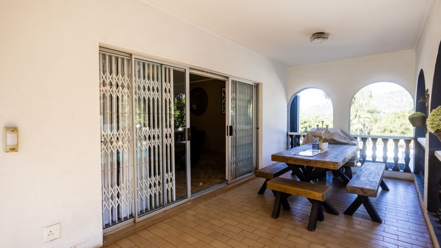 4 Bedroom Property for Sale in Safari Gardens North West